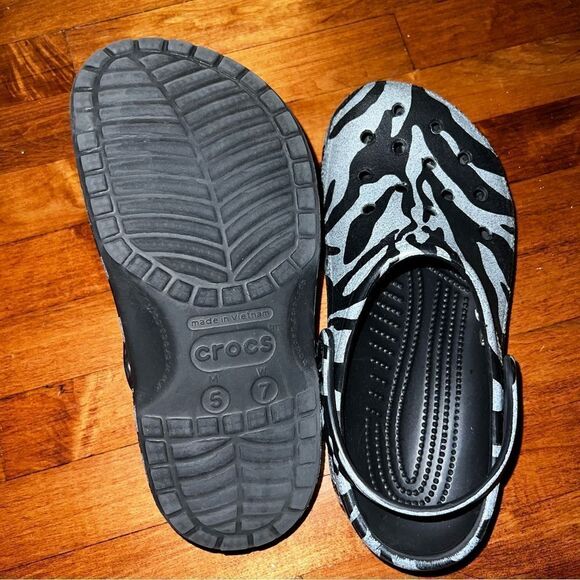 Christopher KANE crocs like new - Picture 3 of 6